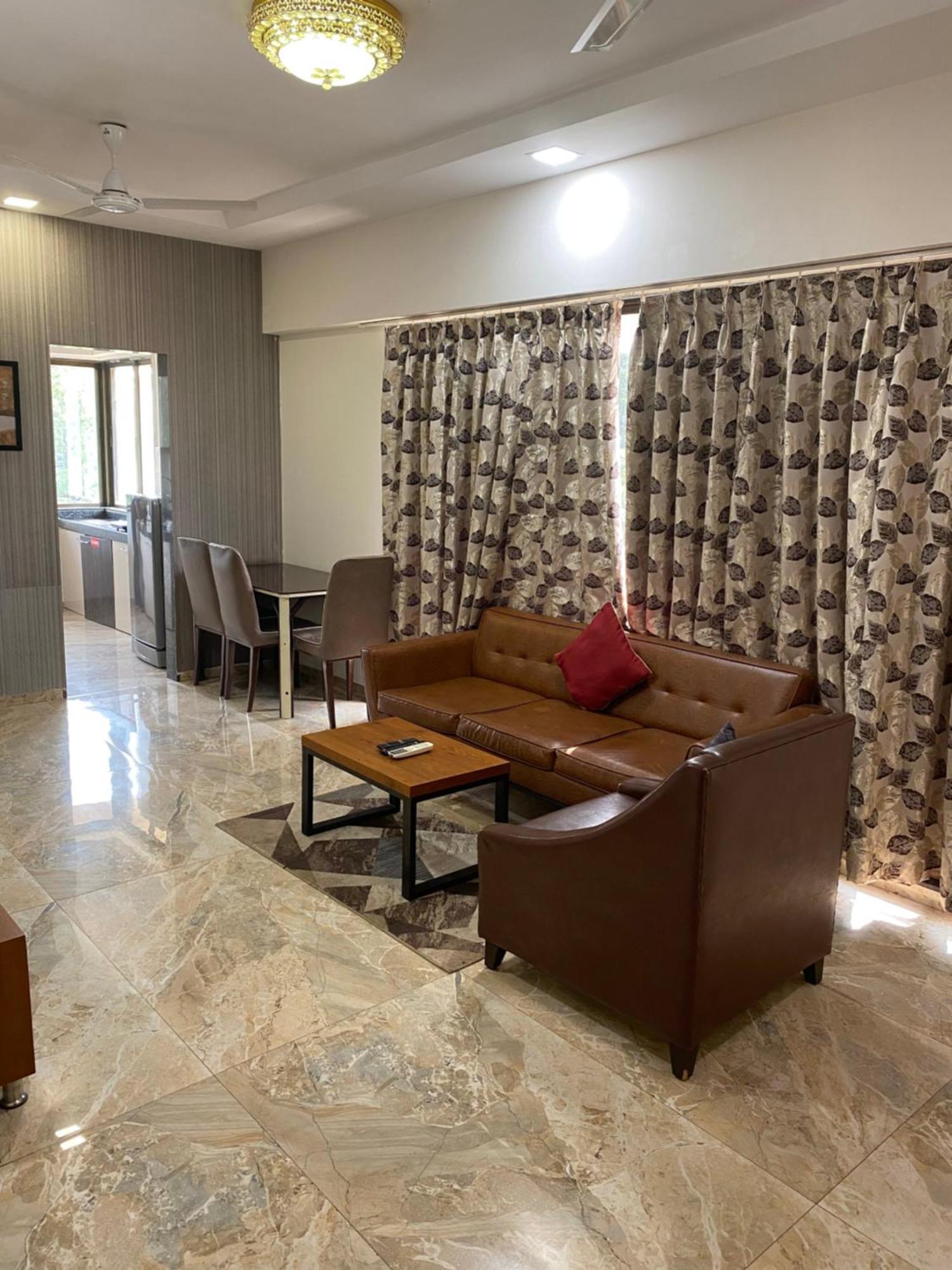 Mumbai House Luxury Apartments Santacruz East, Мумбаї Екстер'єр фото