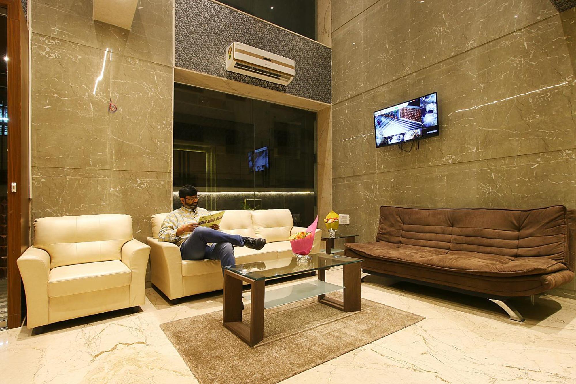 Mumbai House Luxury Apartments Santacruz East, Мумбаї Екстер'єр фото