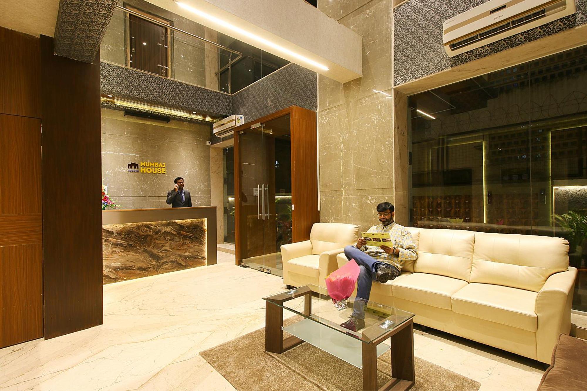 Mumbai House Luxury Apartments Santacruz East, Мумбаї Екстер'єр фото